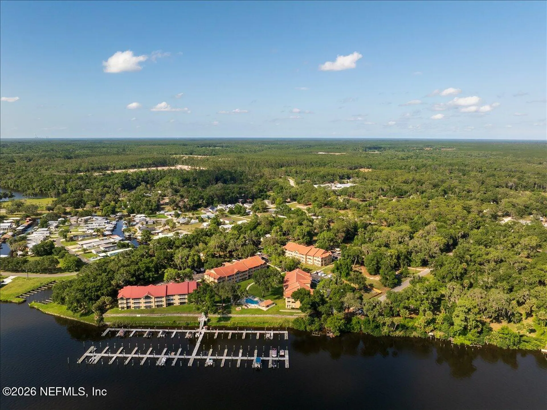 99 Broad River Place Welaka FL 32193