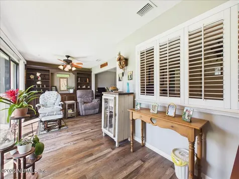 99 Broad River Place Welaka FL 32193