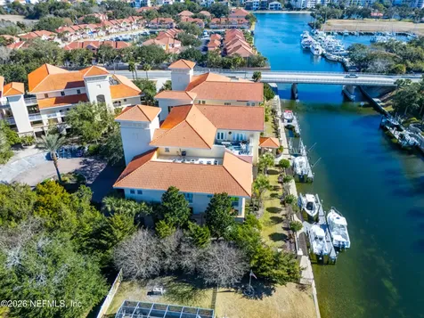 300 Bella Harbor Court Palm Coast FL 32137