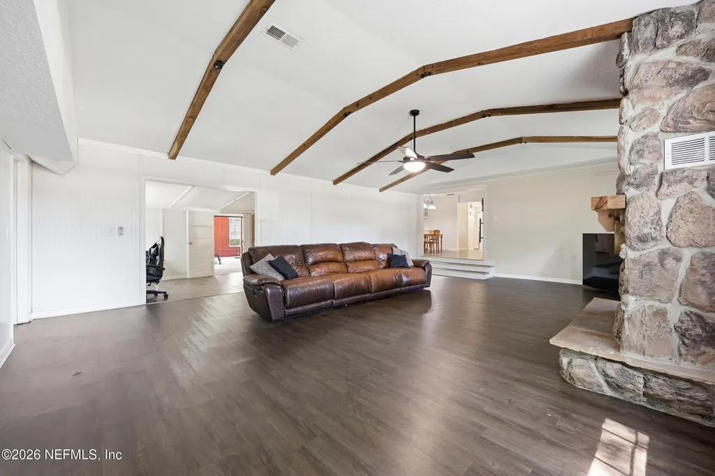 9246 Bearden Road Jacksonville FL 32220