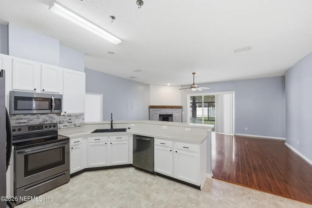 1931 Emily Gail Court Jacksonville FL 32218
