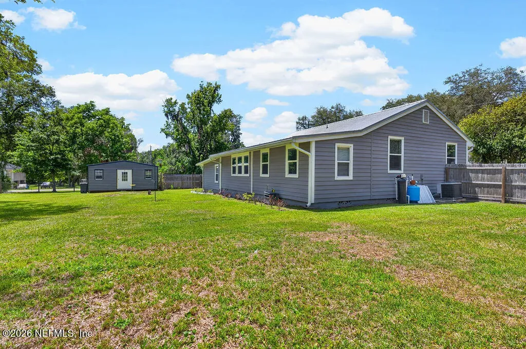 4075 Sunrise Farms Road Middleburg FL 32068