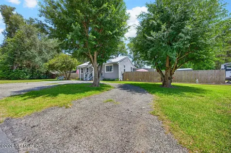 4075 Sunrise Farms Road Middleburg FL 32068