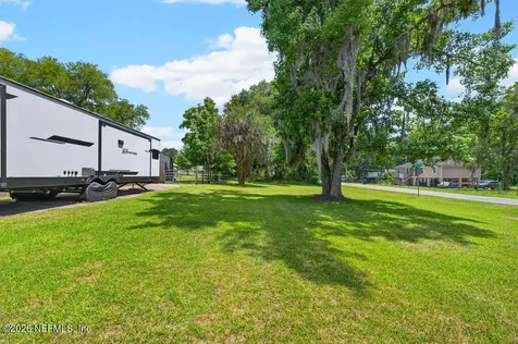 4075 Sunrise Farms Road Middleburg FL 32068