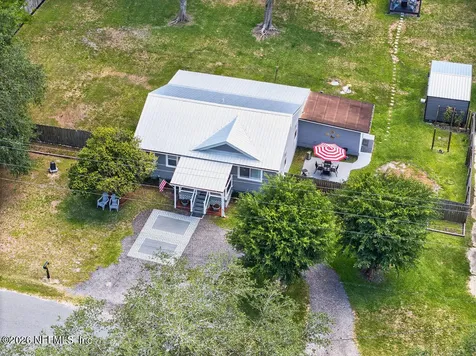 4075 Sunrise Farms Road Middleburg FL 32068