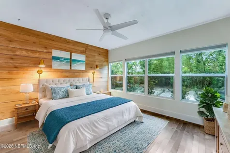 522 3rd Avenue S Jacksonville Beach FL 32250