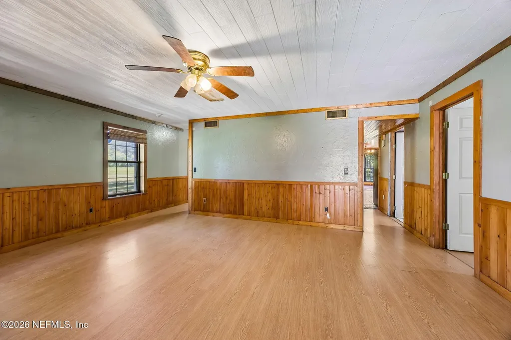5622 County Road 229 Glen St. Mary FL 32040