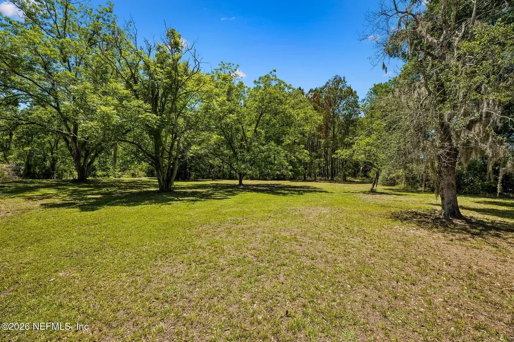 5622 County Road 229 Glen St. Mary FL 32040