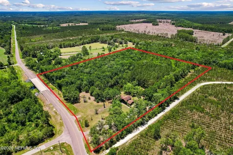 5622 County Road 229 Glen St. Mary FL 32040