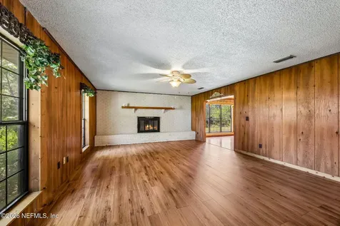 5622 County Road 229 Glen St. Mary FL 32040