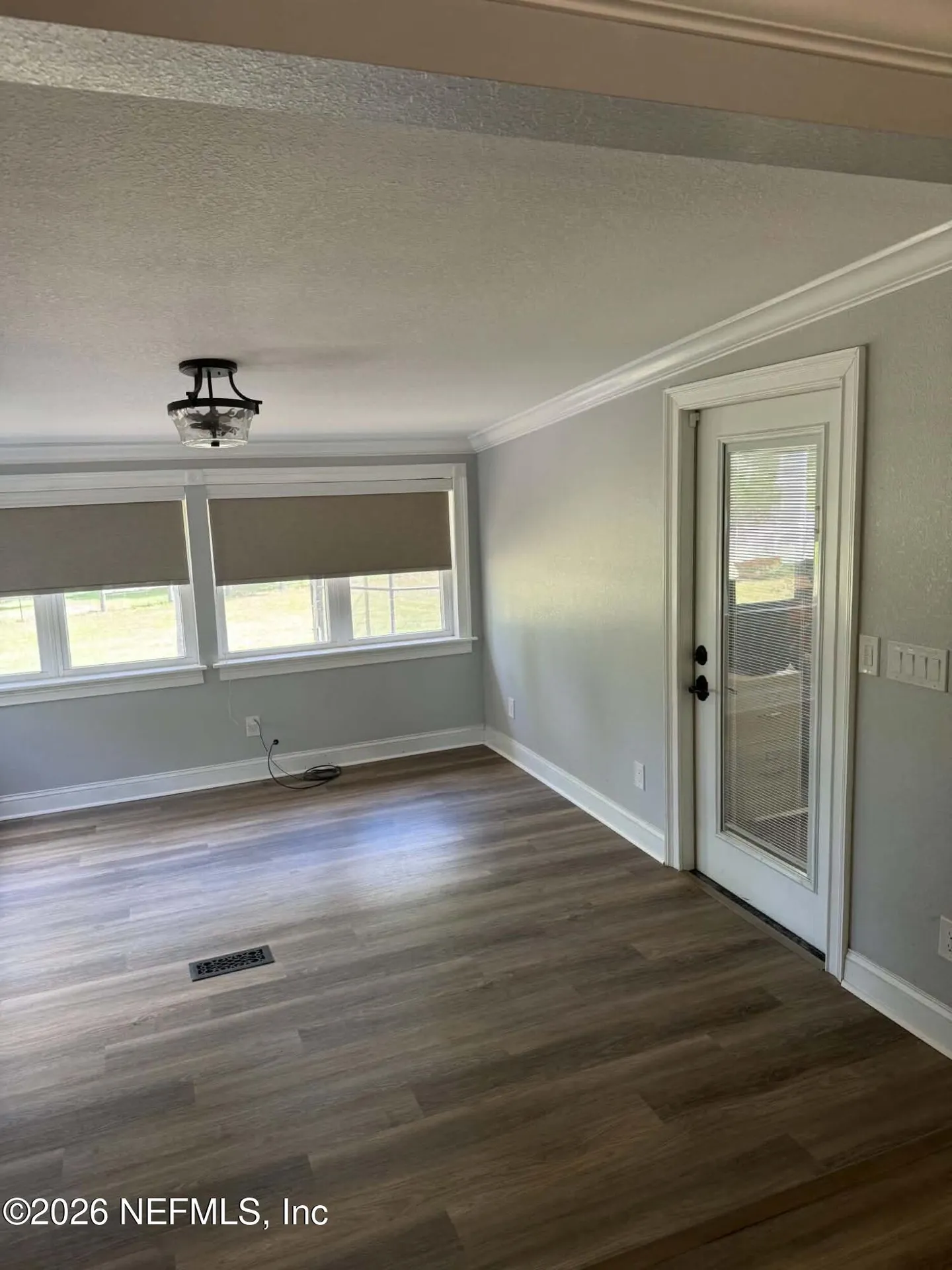126 E East End Road San Mateo FL 32187
