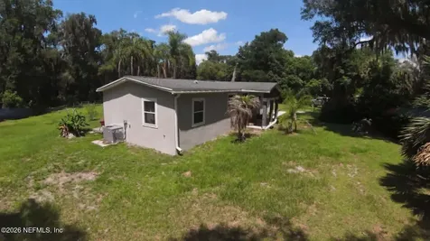 126 E East End Road San Mateo FL 32187