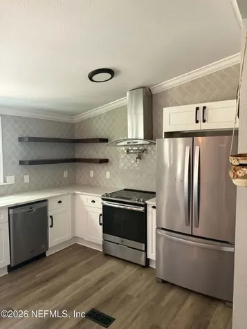126 E East End Road San Mateo FL 32187
