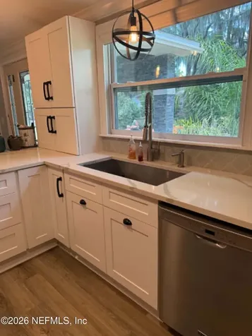 126 E East End Road San Mateo FL 32187