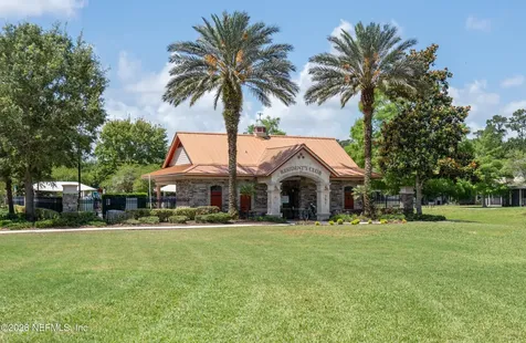 816 Black Cherry Drive S St. Johns FL 32259