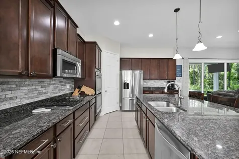 610 Cloisterbane Drive St. Johns FL 32259