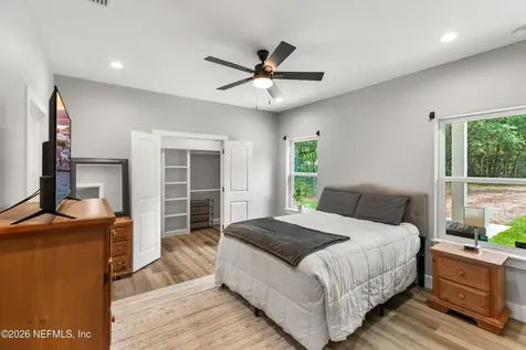 207 N Palmetto Avenue Florahome FL 32140