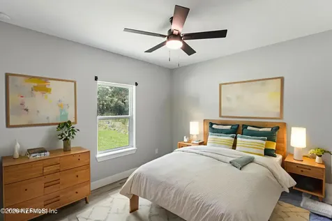 207 N Palmetto Avenue Florahome FL 32140
