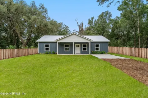 207 N Palmetto Avenue Florahome FL 32140