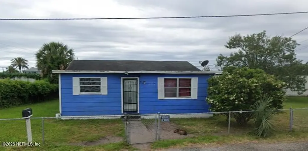26 Edgar Street Atlantic Beach FL 32233