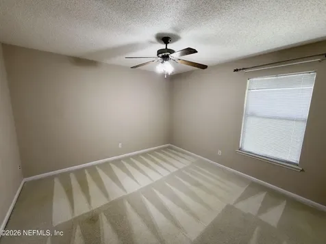6083 Alpenrose Avenue Jacksonville FL 32256