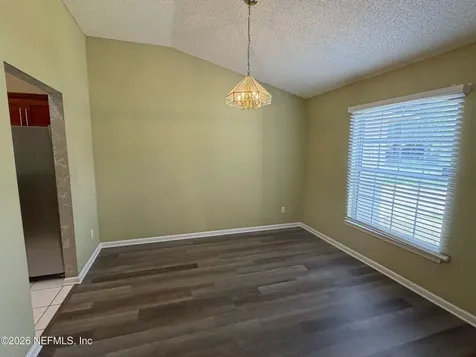 6083 Alpenrose Avenue Jacksonville FL 32256