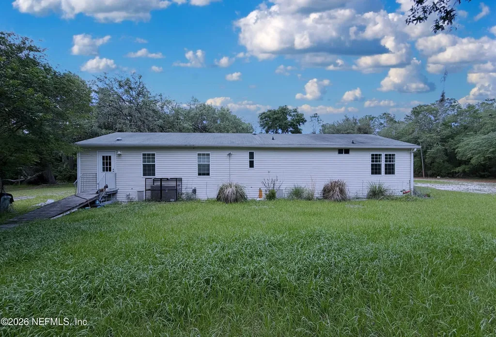 136 Short Pine Road Hawthorne FL 32640