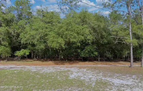136 Short Pine Road Hawthorne FL 32640