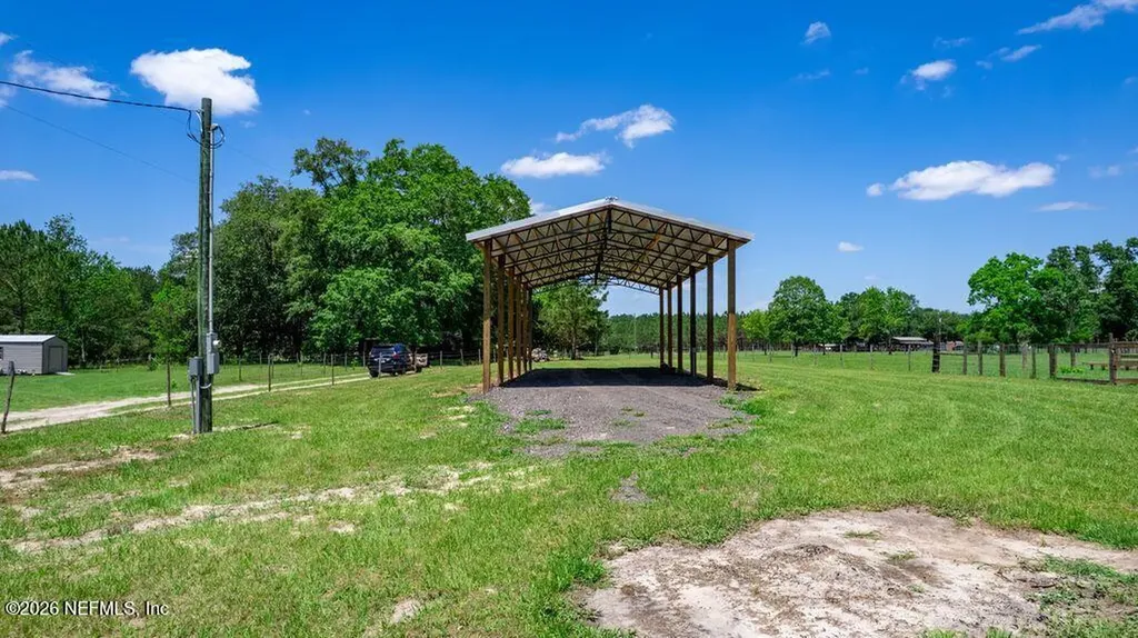 24064 County Road 121 Hilliard FL 32046