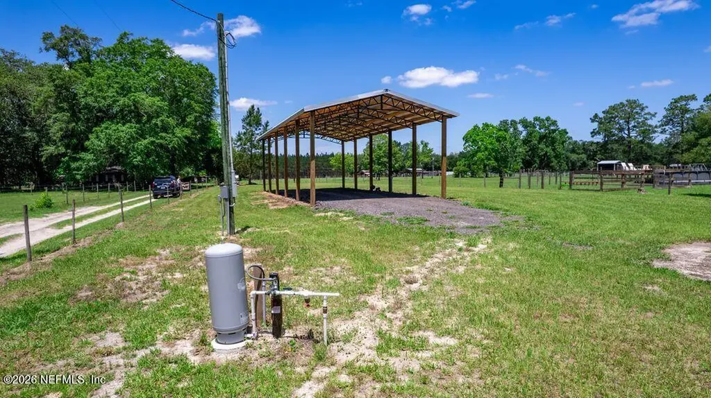24064 County Road 121 Hilliard FL 32046