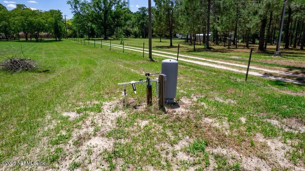 24064 County Road 121 Hilliard FL 32046