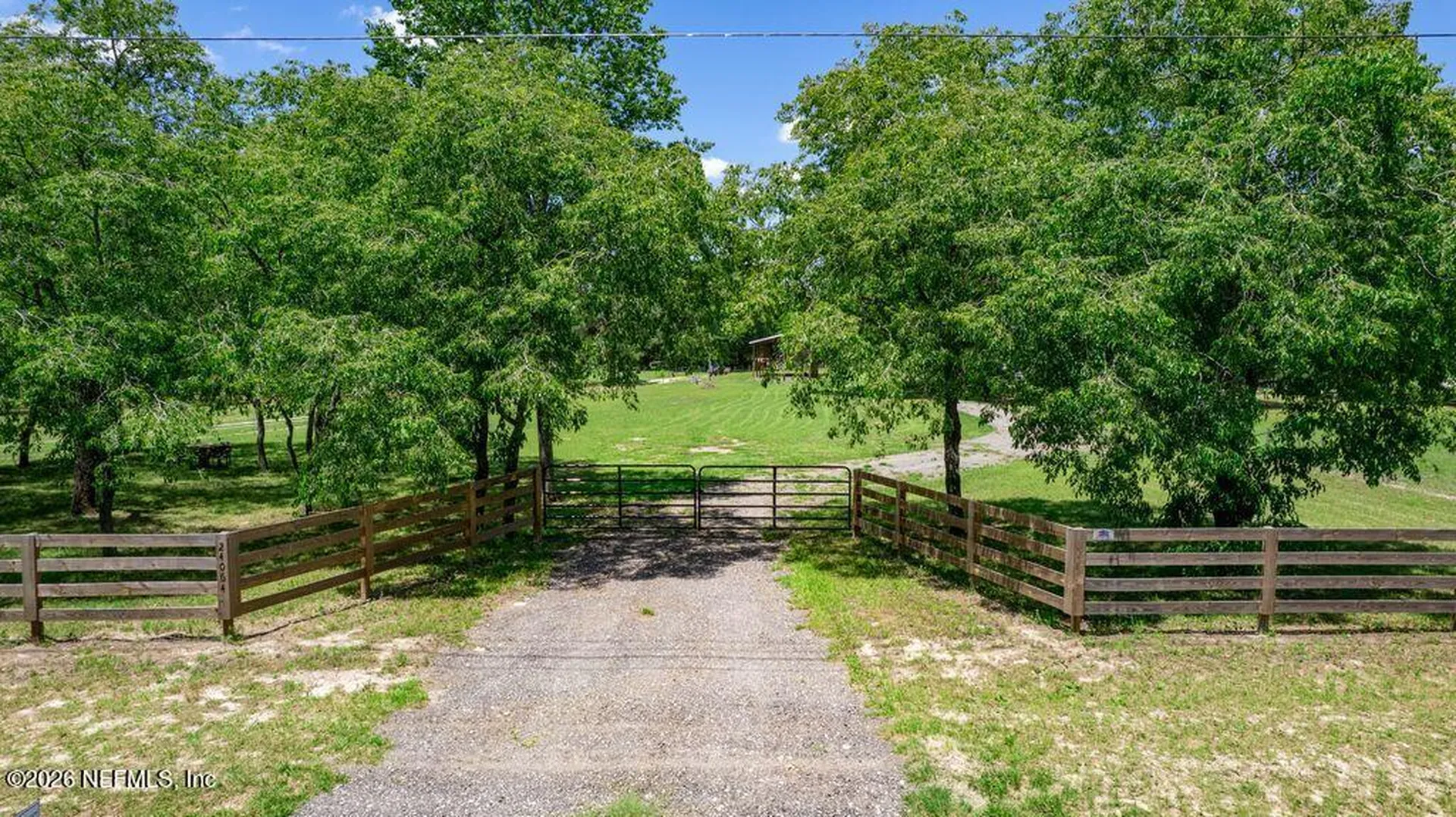 24064 County Road 121 Hilliard FL 32046