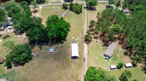 24064 County Road 121 Hilliard FL 32046