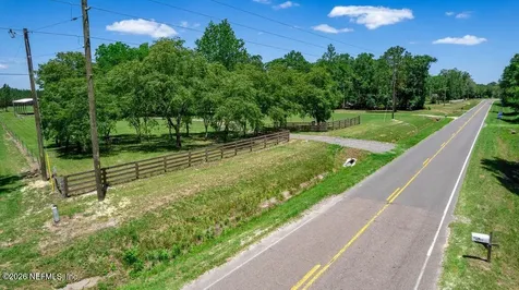 24064 County Road 121 Hilliard FL 32046