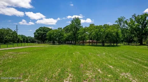 24064 County Road 121 Hilliard FL 32046