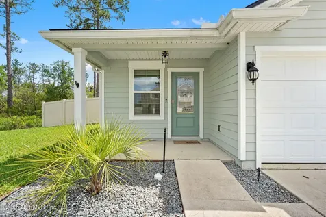 66132 Edgewater Drive Yulee FL 32097