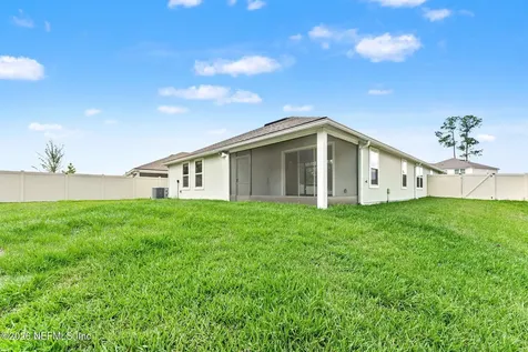 66132 Edgewater Drive Yulee FL 32097