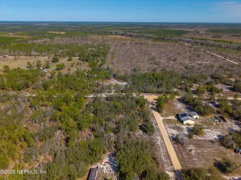 121 Meadowlark Lane Palatka FL 32177