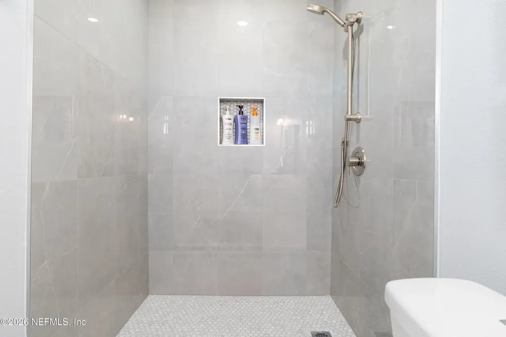 230 Margaret Street Neptune Beach FL 32266