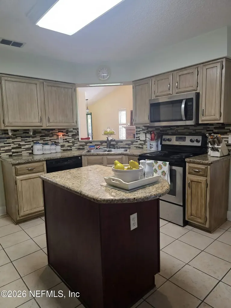 2058 Wax Myrtle Court Orange Park FL 32073