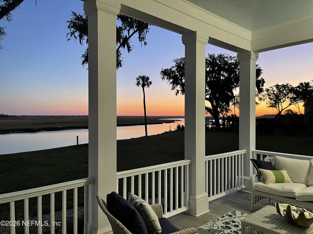 3013/3021 Sunset Landing Drive Jacksonville FL 32226
