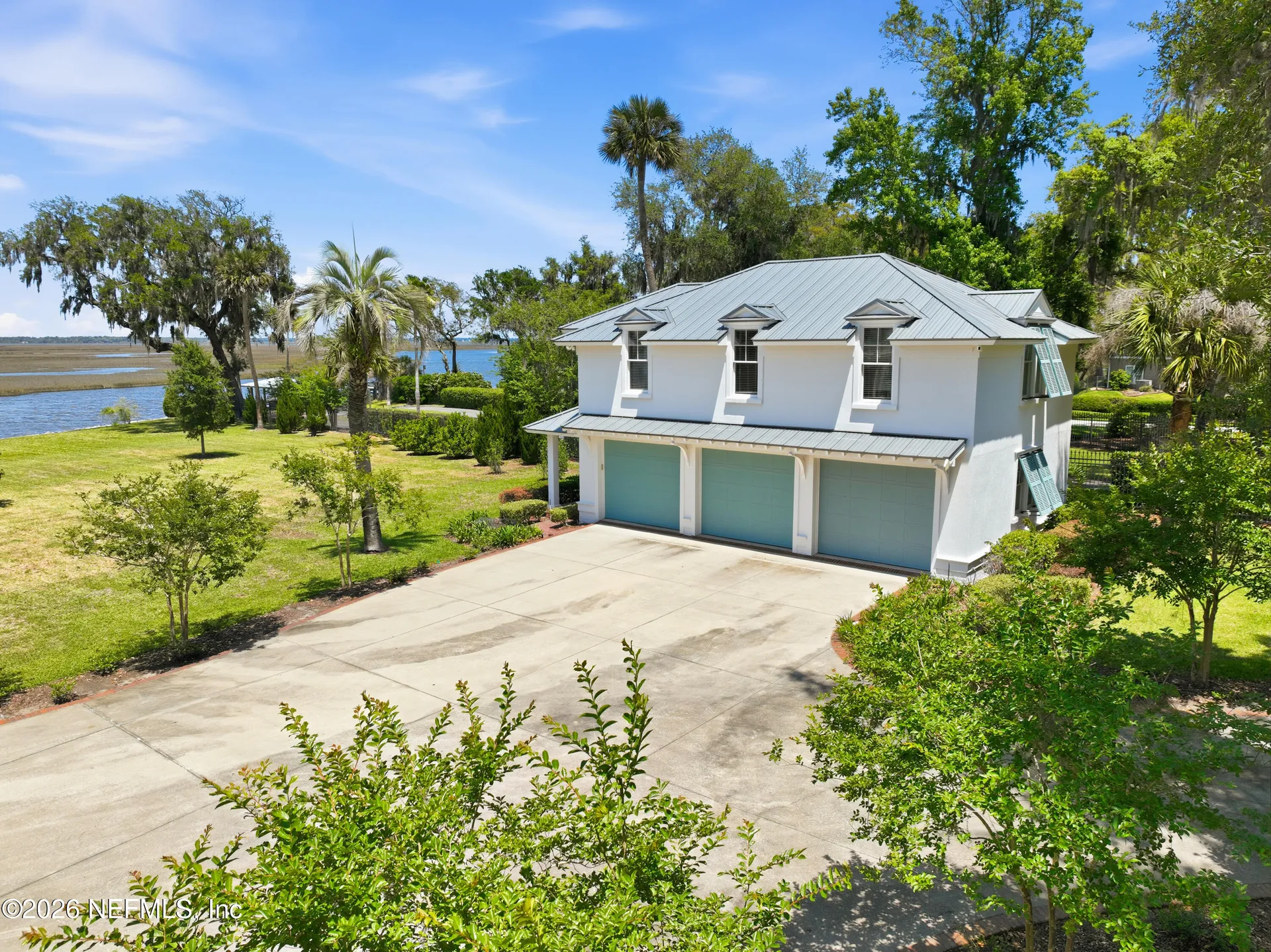 3013/3021 Sunset Landing Drive Jacksonville FL 32226