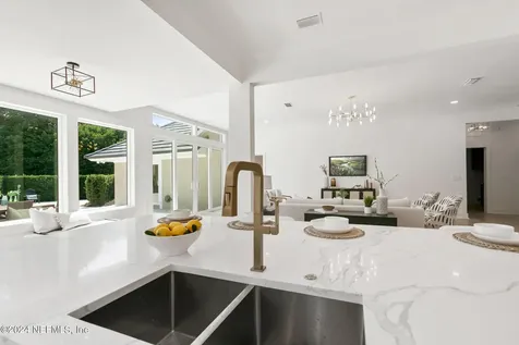 100 Planters Row E Ponte Vedra Beach FL 32082