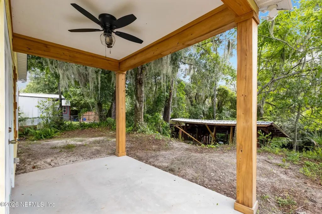 117 Camellia Drive Satsuma FL 32189