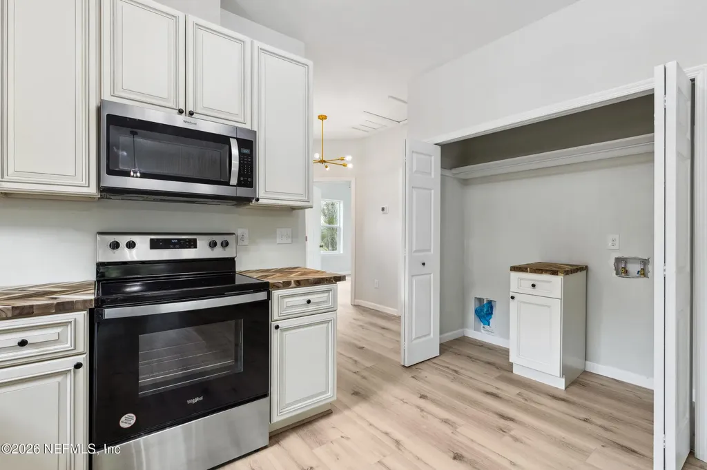 117 Camellia Drive Satsuma FL 32189