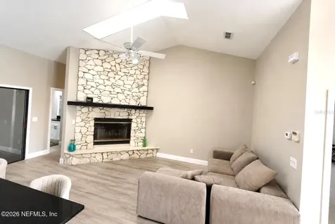 10 Falls Place Palm Coast FL 32137
