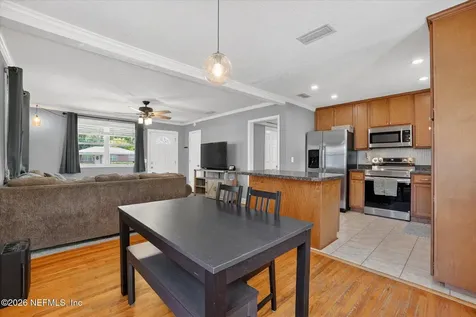 5323 Poppy Drive Jacksonville FL 32205
