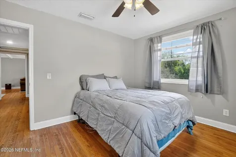 5323 Poppy Drive Jacksonville FL 32205