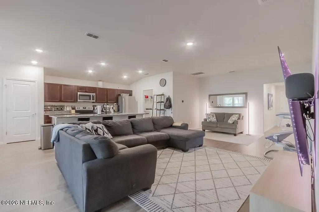 5542 Ortega Bluff Lane Jacksonville FL 32244