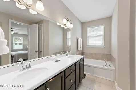 11854 Wynnfield Lakes Circle Jacksonville FL 32246